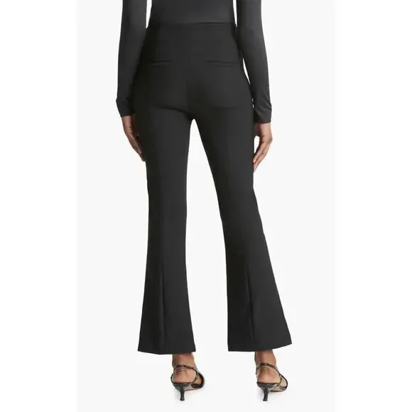 VINCE Mid Rise Pintuck Crop Flare Pant Womens Size 10 Black Pleated Quiet Luxury